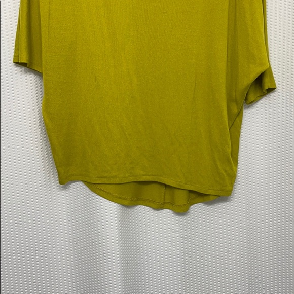 Sweater - Picture 3 of 4